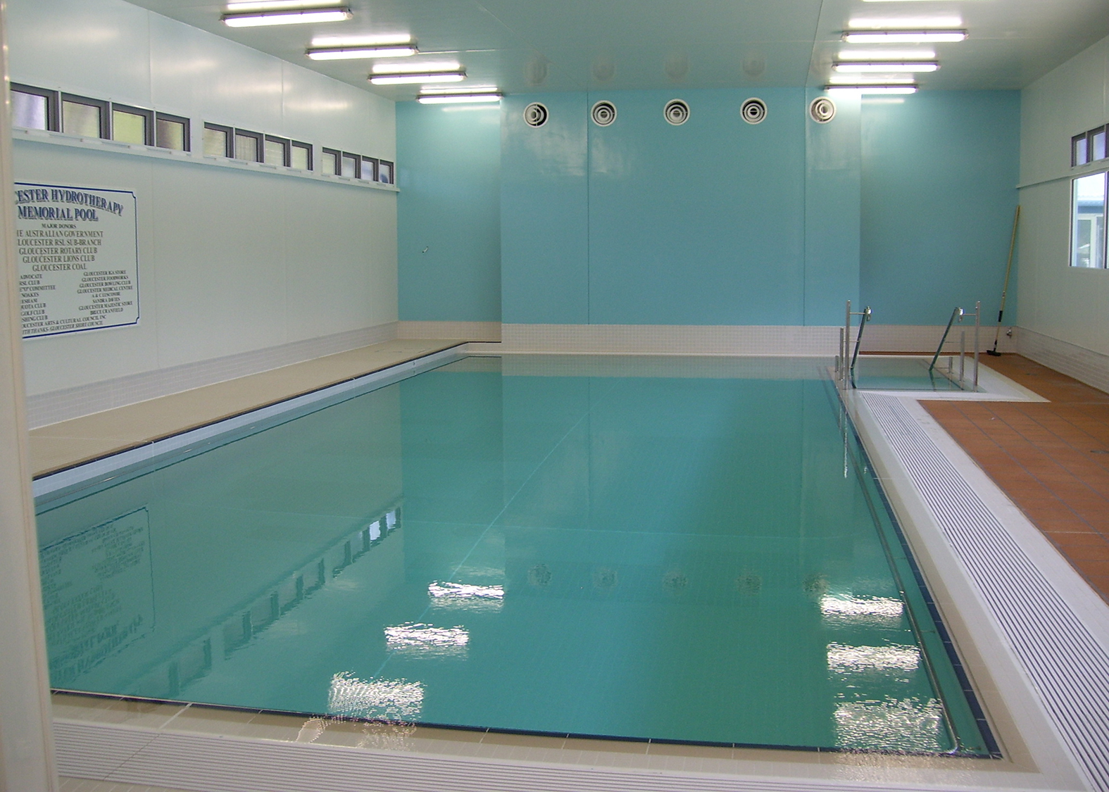 Indoor hydrotherapy pool