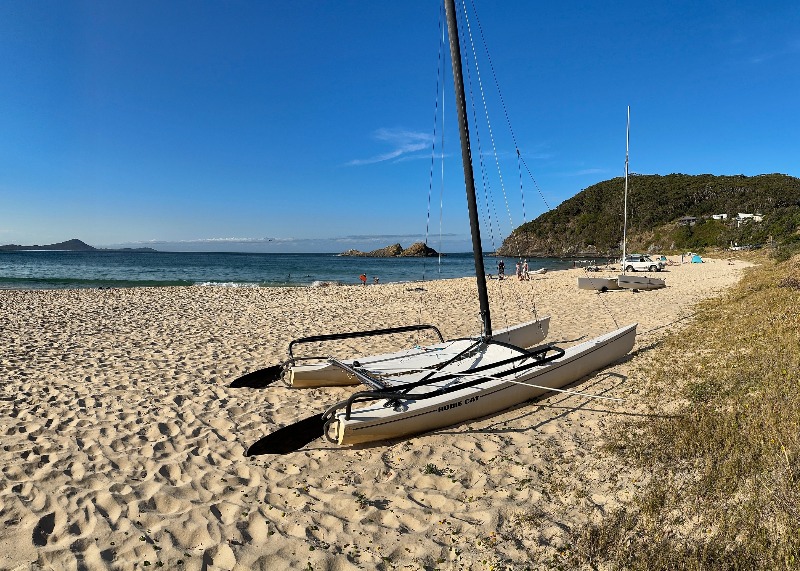 Boat-Beach-Seal-Rocks.jpeg