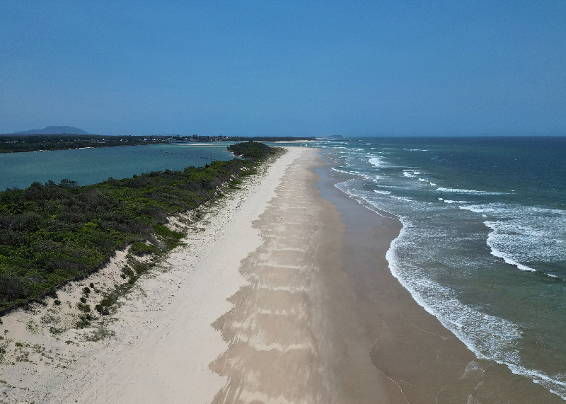 Manning-Point-Beach.jpg