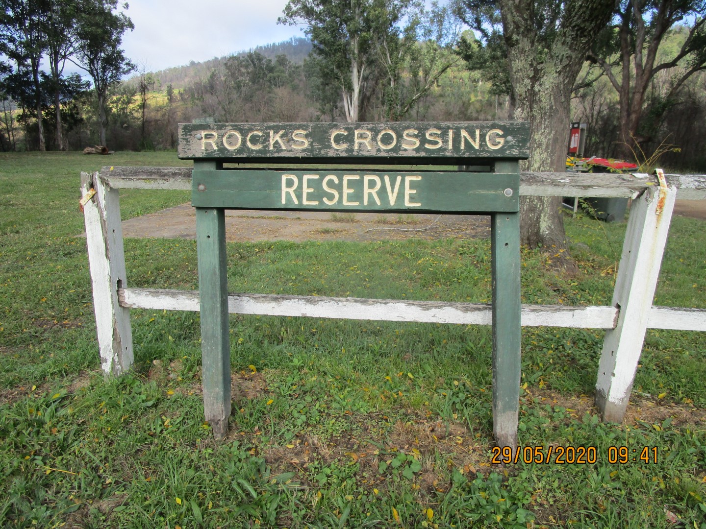 rocks crossing.jpg