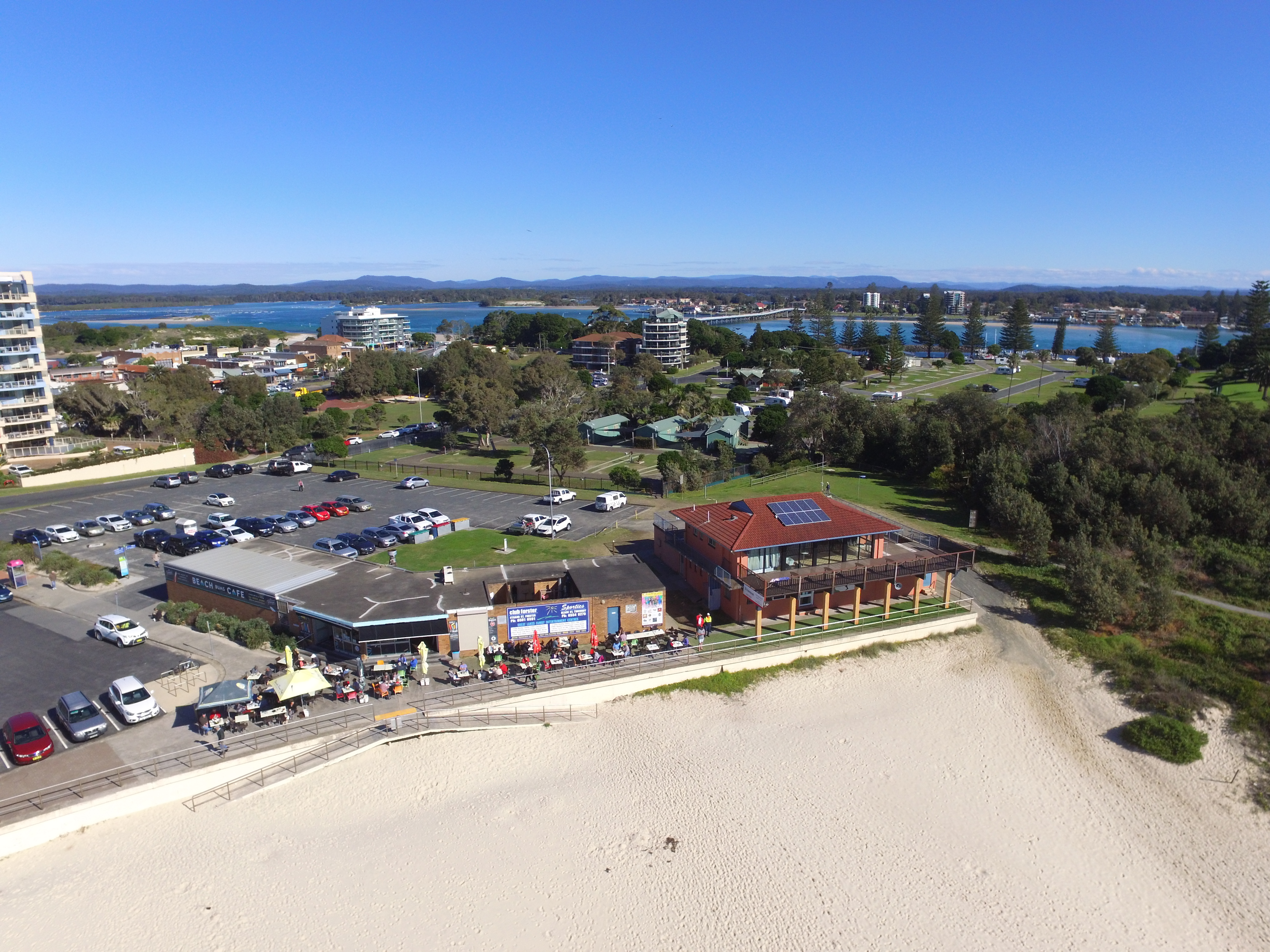 Main beach store surf club